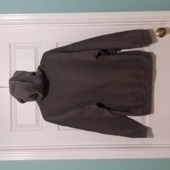 WAL HIGH SCHOOL HODDIE - Picture 5 of 10